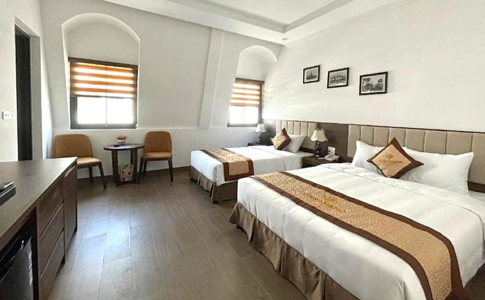 ViNH KHANG HA LONG HOTEL