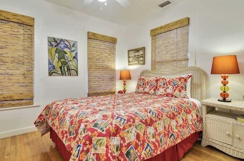 Key Lime Pie by Avantstay Ideal Location w/ Splash Pool & Out Door Dining Month Long Stays Only