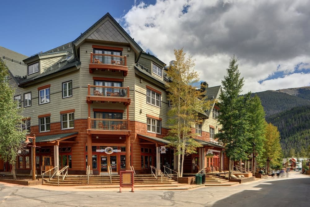 Jackpine & Black Bear Condos