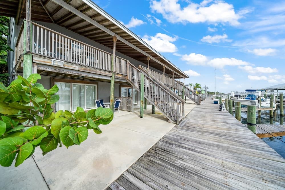 Sebastian Saltwater Lodge