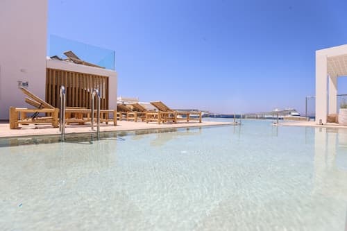 LIFE SUITES