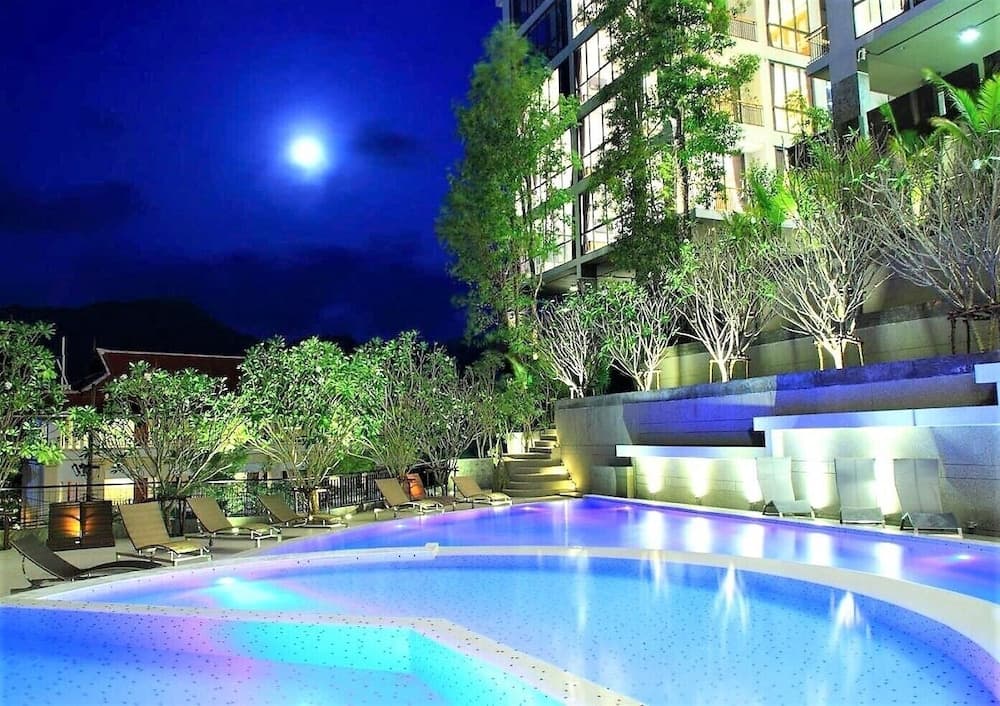 Deluxe apartment at Icon Park Condo