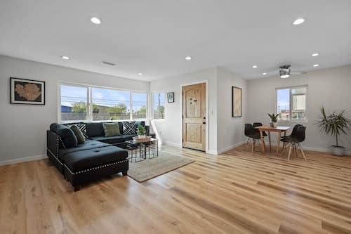Completely Renovated Oasis on the Hill