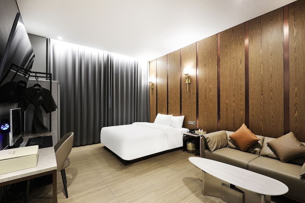 Hound Hotel Incheon Airport