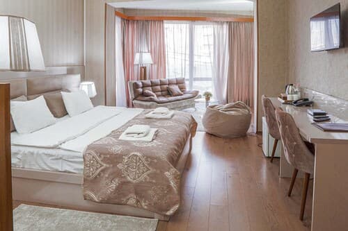 Pino Vere Palace Hotel