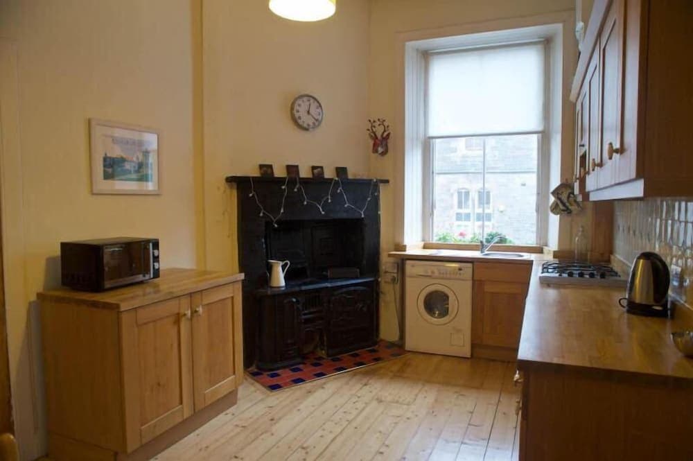 JOIVY Cosy 1-Bed Flat Near The Scottish Gallery