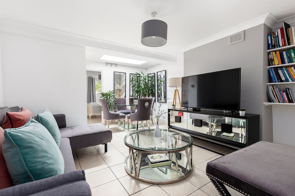 The Clapham Villas