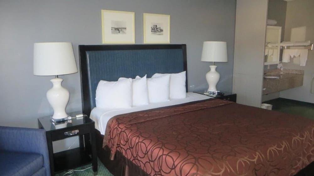 HOTEL SALINA