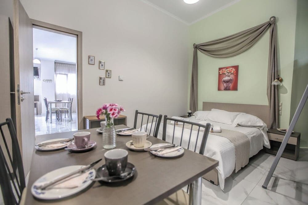 Del Sol Meteora Luxurious Family Suites2