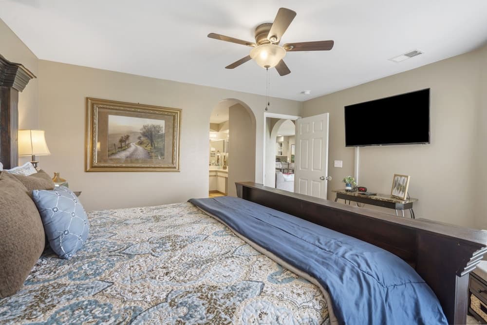 Veltings Golf View Getaway - Holiday Hills Branson - Golf Resort - Outdoor Pools