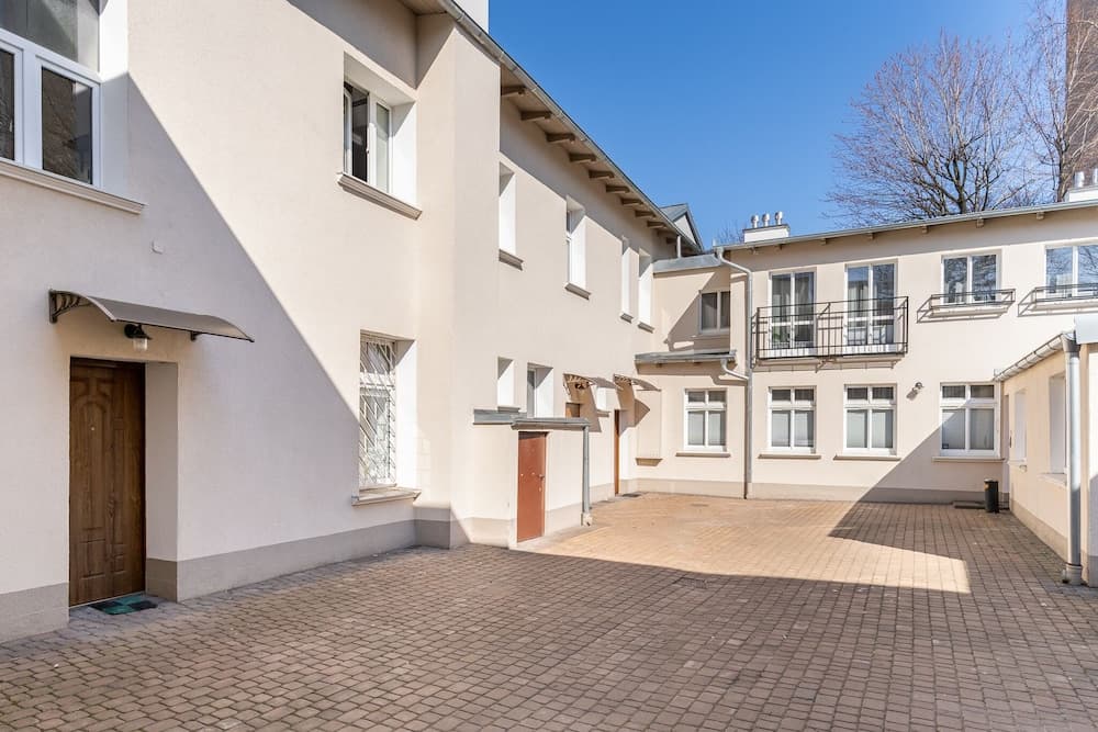 Lion Apartments - London