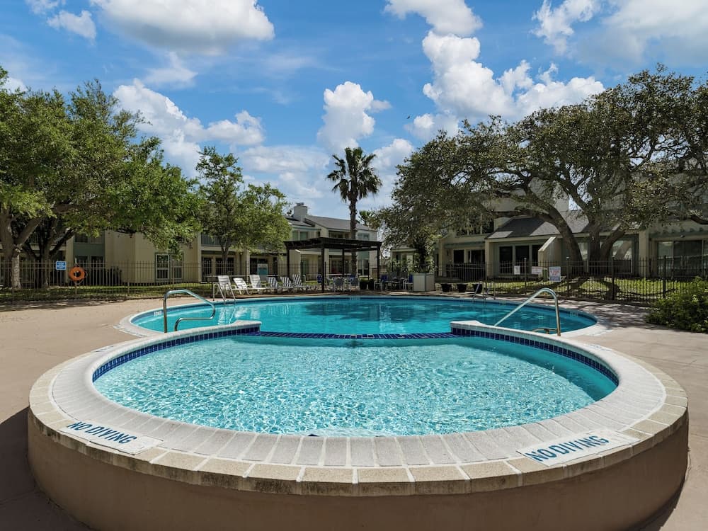 Rockport Racquet and Yacht Club