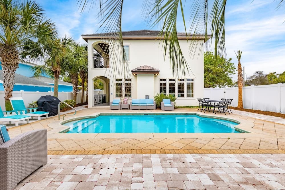 Seas To Tango by Avantstay 2 Mins to Beach!