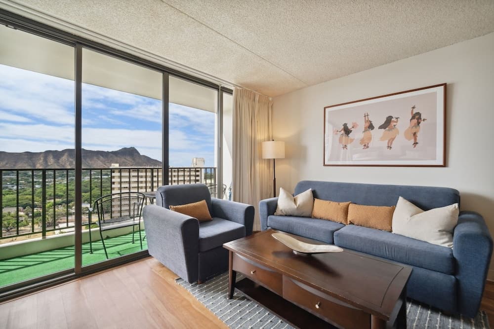 Tower 1 Suite 2705 - QQS by Koko Resort Vacation Rentals