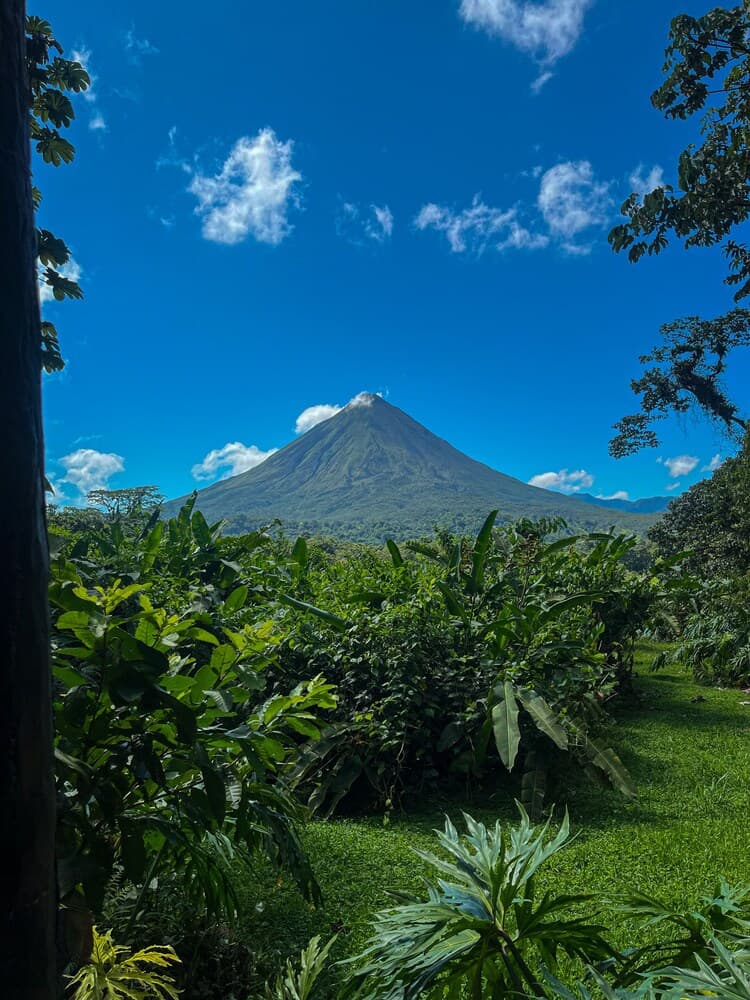 Arenal Roca Suites