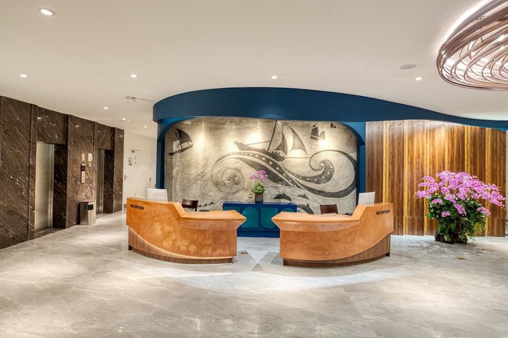 The Almin Hotel