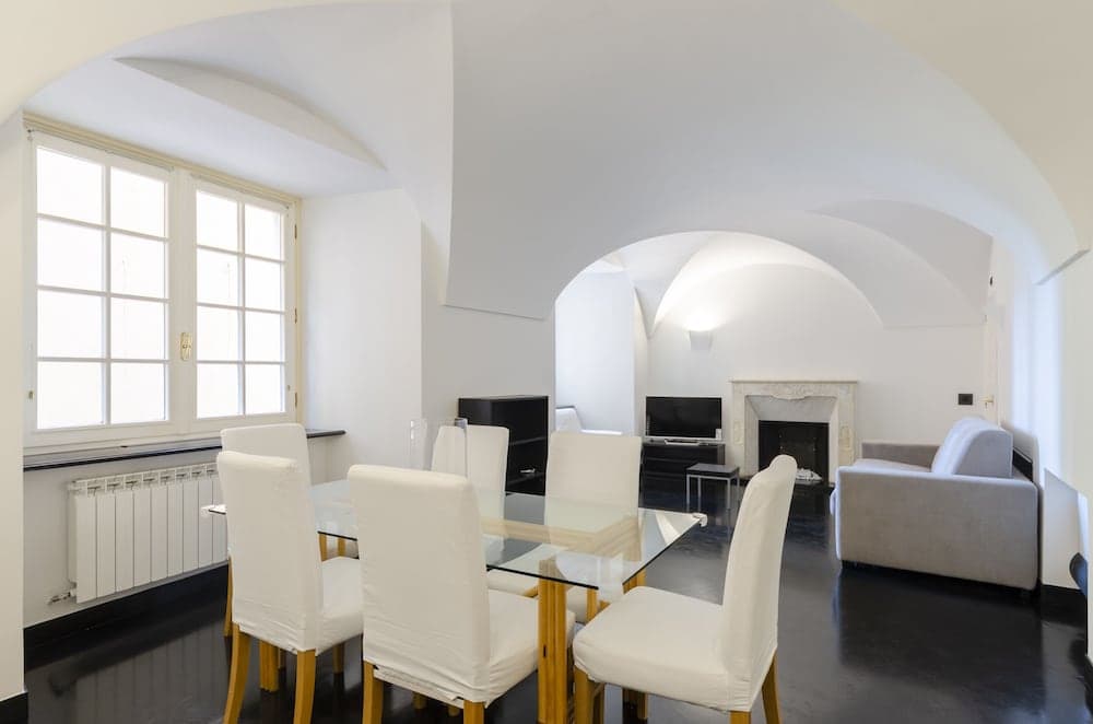 JOIVY Perfect Central Flat with Parking