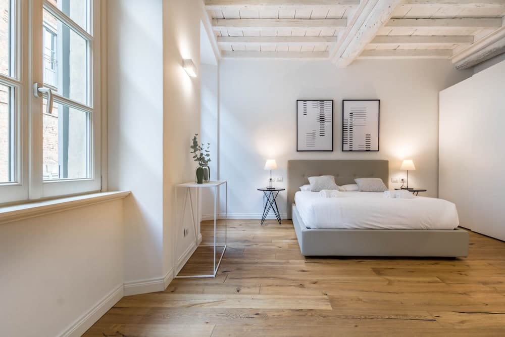 JOIVY Fulcorina Spiga Modern flat next to the Duomo