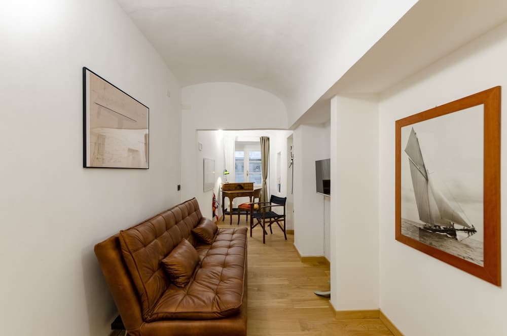 JOIVY Cute Flat Near The Aquarium