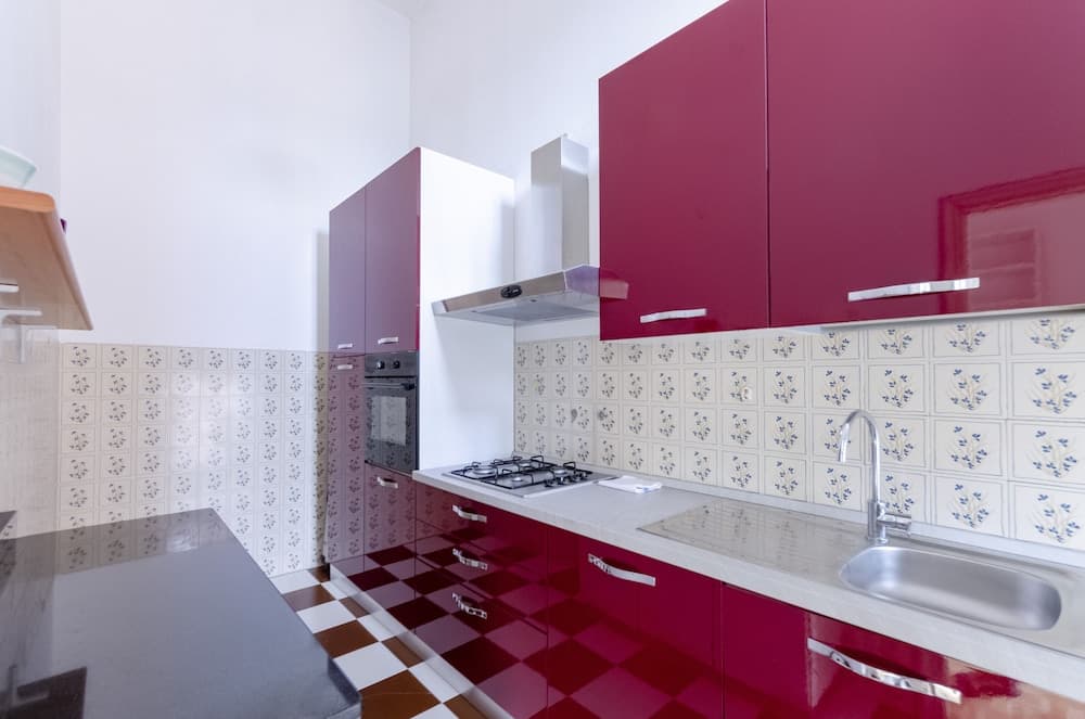 JOIVY Kiosk Opera House