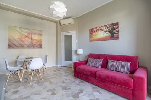 JOIVY Trendy Flat W/Balcony