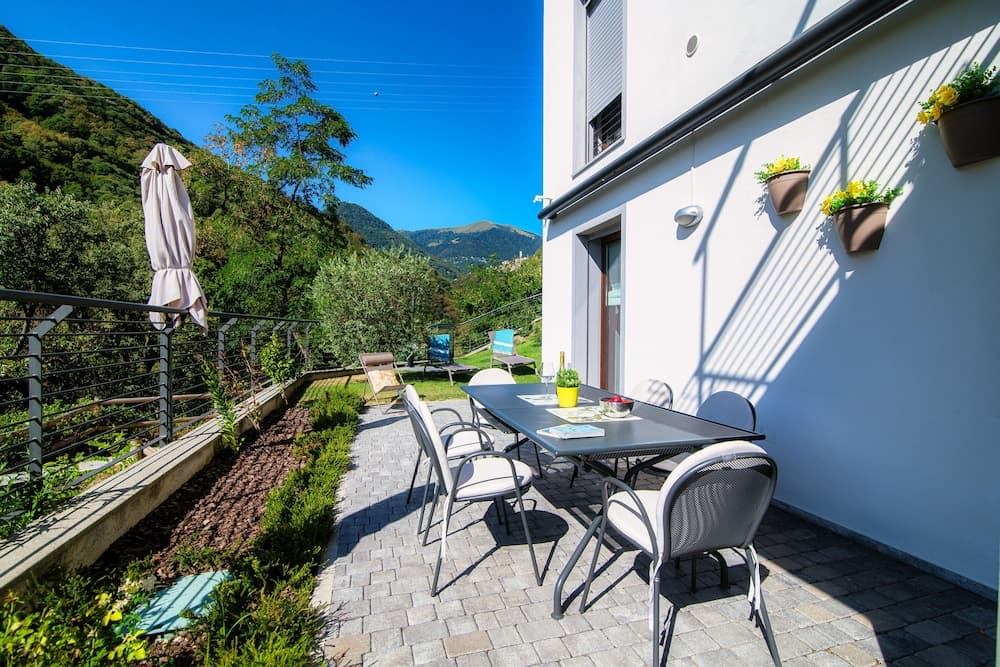 JOIVY Luxury flat & Lake Como view