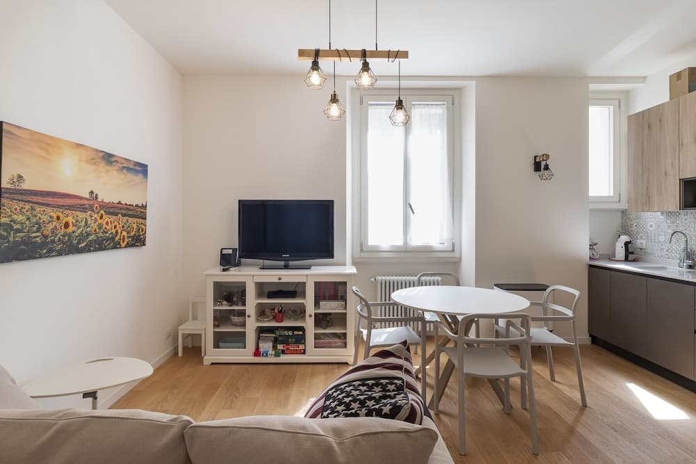 JOIVY Cosy 1-Bed Near Milano Centrale
