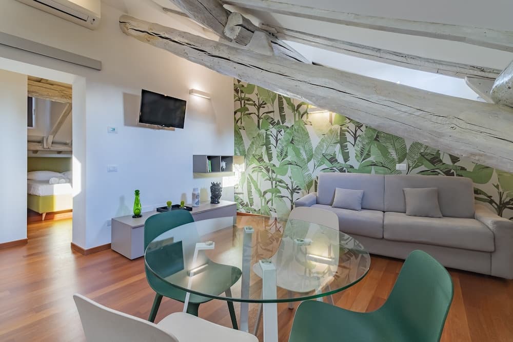 JOIVY Stylish Flat Near San Lorenzo