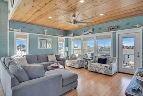 Nauti Beach by Silver Sands Vacation Rentals