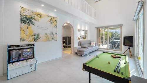 Gapyeong Jinikidsdogchaepoolvilla