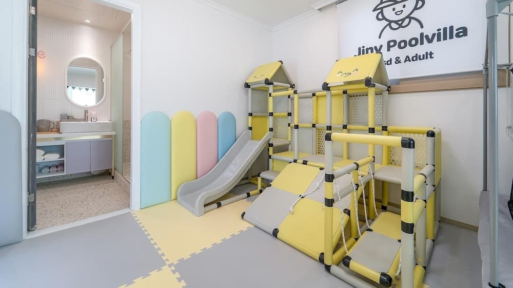 Gapyeong Jinikidsdogchaepoolvilla
