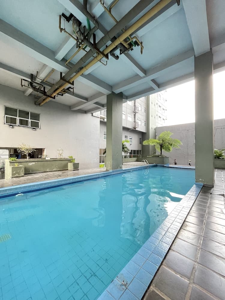 High Livin Apartment Asia Afrika