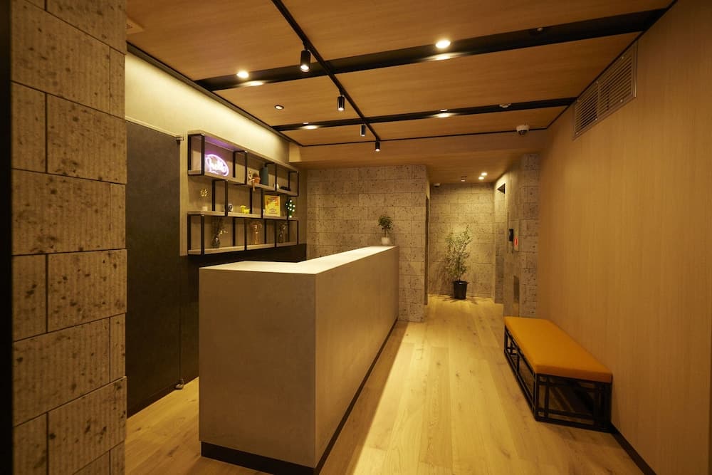 Section L Hatchobori