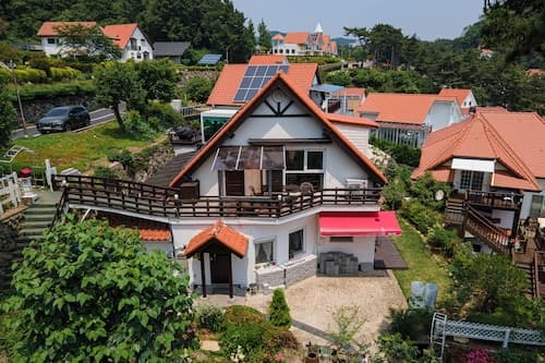 Namhae German Village Johannes