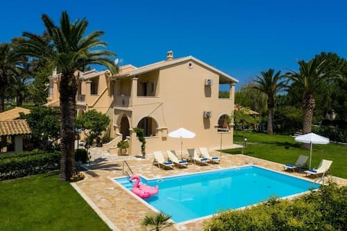 Beach Villa Marina in Roda