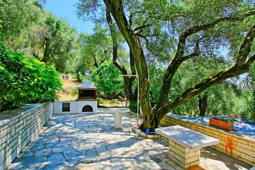 Villa Alexandros in Nisaki