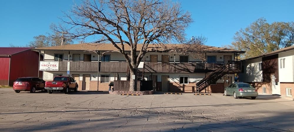 Furnas County Lodging