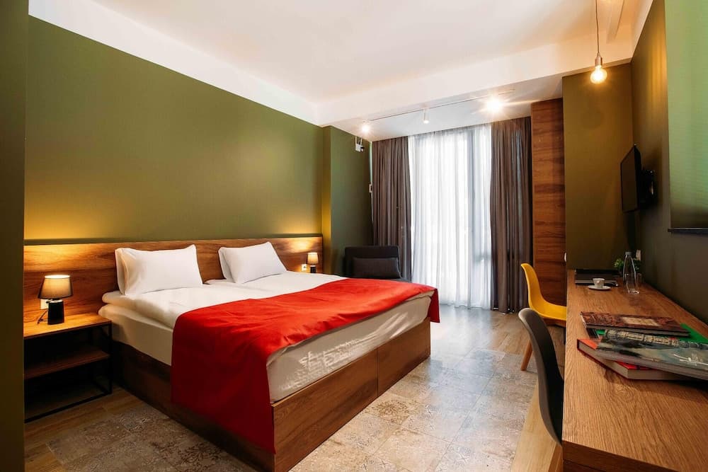 Urban Apartments 116