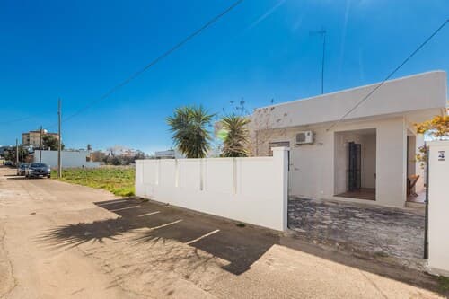 2753 Villa Evelin by Barbarhouse
