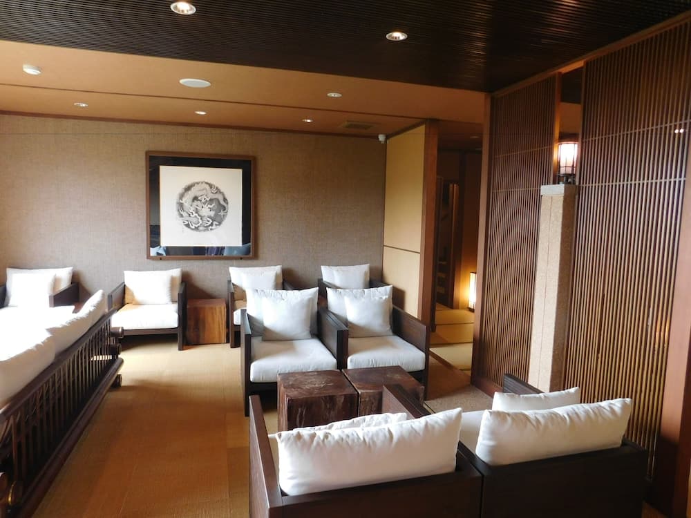 Lobi dinlenme salonu