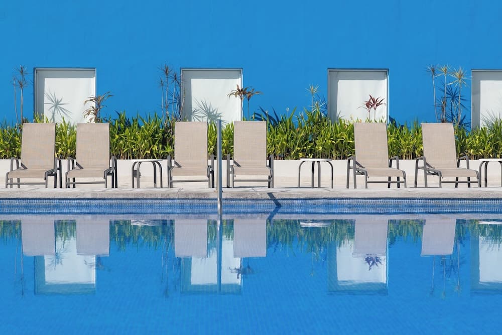 One Puerto Vallarta Aeropuerto