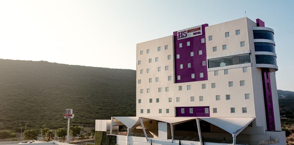 HS HOTSSON Hotel Querétaro