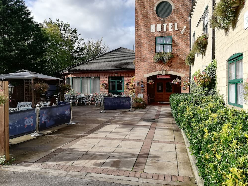 The Corn Mill Lodge Hotel