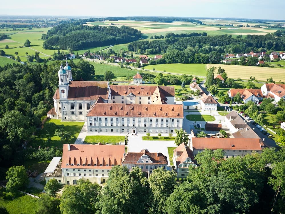 Kloster Holzen Hotel