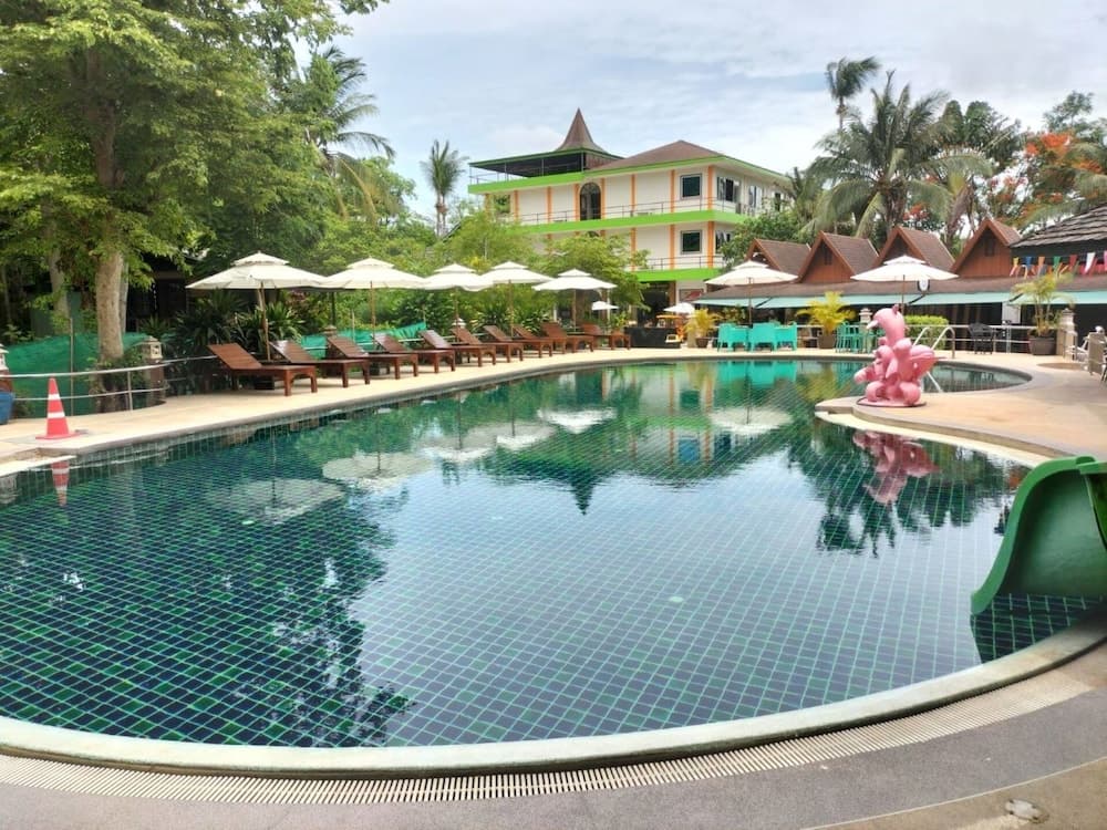 Lotus Paradise Resort