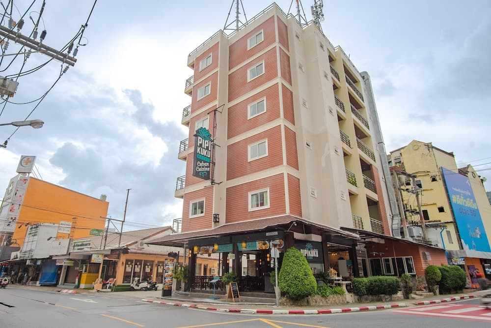 Pipikuku Hotel & Restaurant