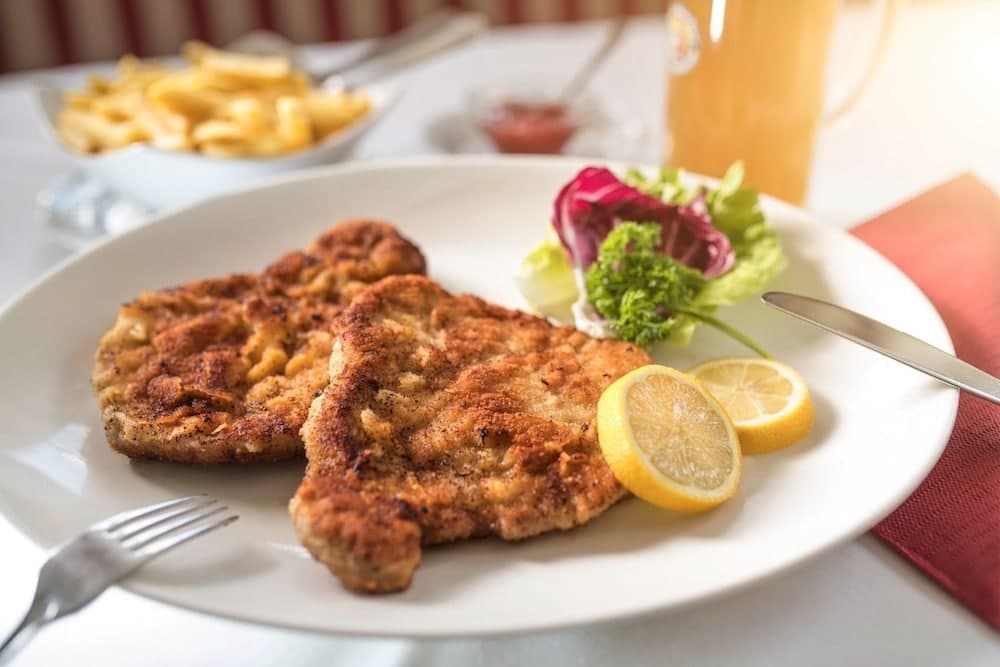 Yemek ve içecek