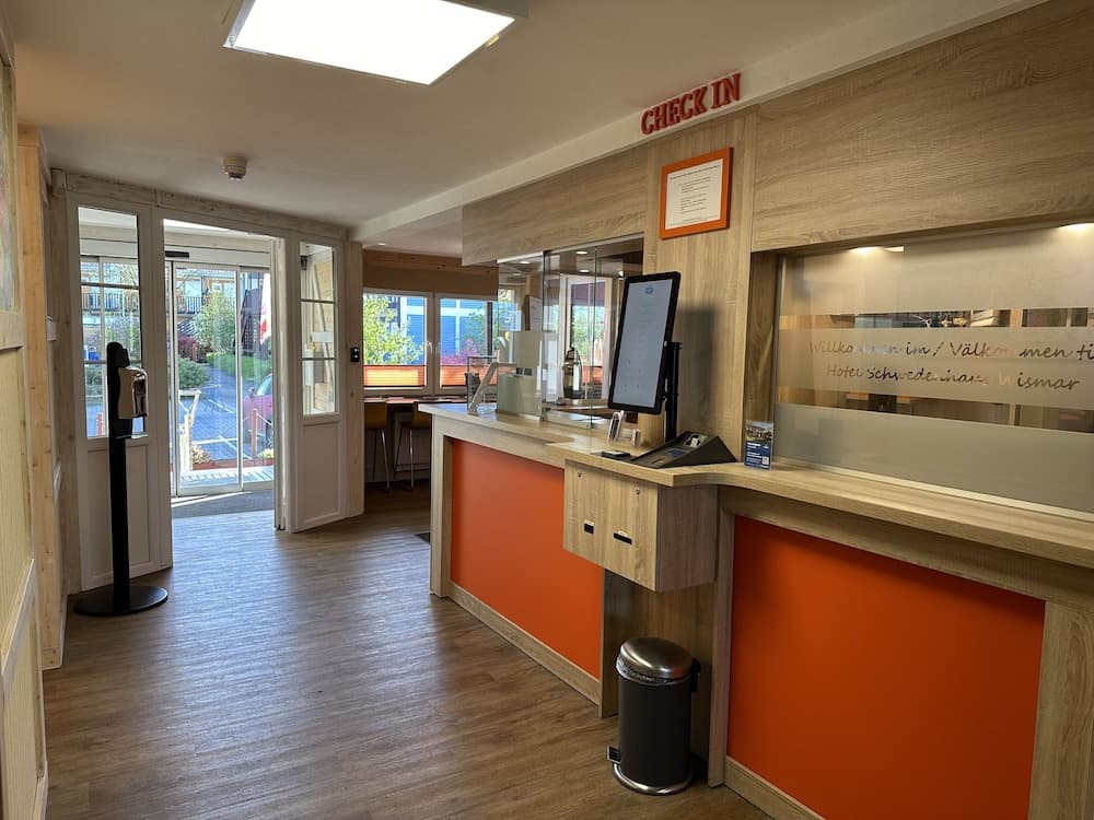 Giriş/çıkış büfesi