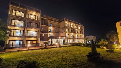 Dombe Resort