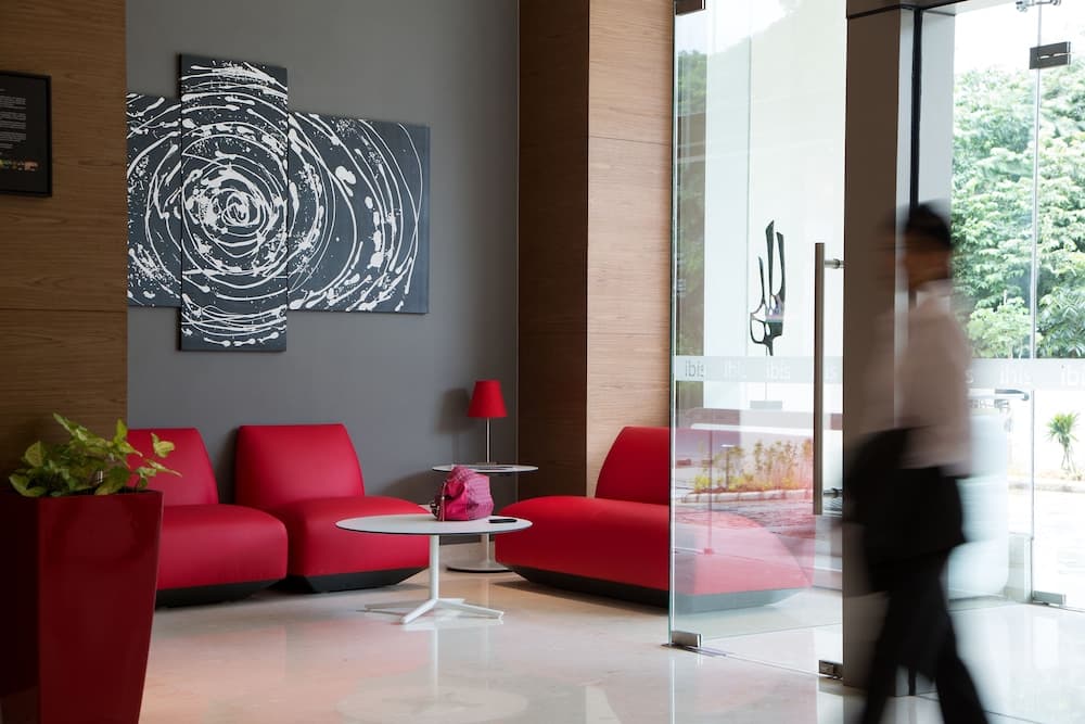 ibis Bengaluru City Centre Hotel